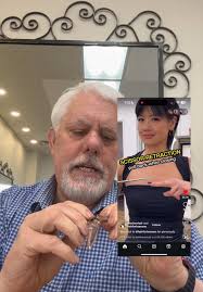 #everyone #HairExpert #kinneysystemshairdesign #salonscissors #salontools  #hair #hairtok #cosmetology