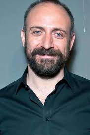 Halit ergenç, 1970 doğumlu tiyatro, sinema ve dizi oyuncusu. Halit Ergenc Celebrity Turkish World