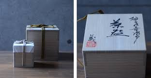 桐箱の紐の結び方：うつわや悠々