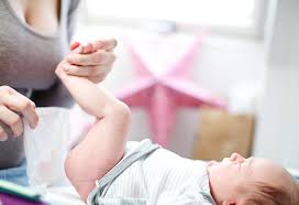 We researched and reviewed the best newborn diapers to keep your baby clean and dry. Can We Use Diapers For Newborns Babies Check Tips Precautions