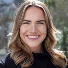 After almost four incredible years, my journey at Handshake has come to a  close. It's hard to put into words what Handshake means to me. I started as  an SDR hooked on