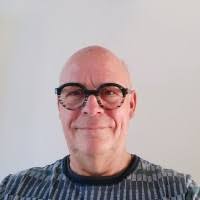 300+ "Rob Simons" profiles