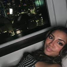 Shawnee Flores's Instagram, Twitter & Facebook