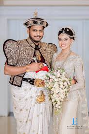 Pin By Wedding Sri Lanka On Kandyan Bridal Sri Lanka Bridal Sari Bridal Dresses Bridal Lehenga Red