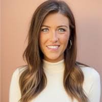 Molly Coon's Instagram, Twitter & Facebook