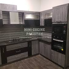 Small size kitchen design in pakistan, a single wall ushaped layout of you happen to spacesaving and floor to spacesaving and efficient. Mini Cucine Ezmakaan