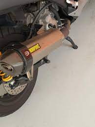 Akrapovic Exhaust Lta Approved For Xmax 300 Used With Free Kappa Box 42l With Basplate New Motorcycles Motorcycle Accessories On Carousell