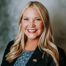 Kelsey Carnes's Instagram, Twitter & Facebook