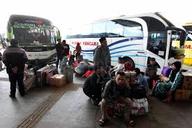 Mudik lebaran 2021 dilarang, ini daftar libur dan cuti bersama yang tersisa. Pandemi Pro Dan Kontra Larang Mudik Lebaran 2021