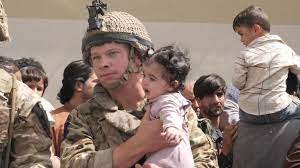President joe biden's national security advisor jake sullivan defended the administration's sudden withdrawal of staff from the u.s. Afghanistan Pictures Of British Troops And The Taliban At Kabul Airport World News Sky News