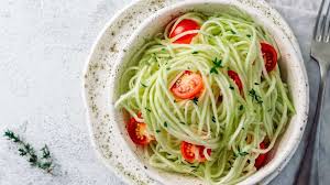 Kohlrabi Nudeln Mit Kerbel Und Selbst Gepresstem Ol Koch Mit Rezept Pasta Alternative Rezepte Gesund Einfache Gerichte