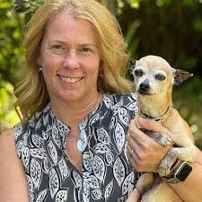 Alyssa Labrecque's Instagram, Twitter & Facebook