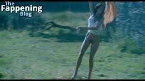 Emma Corrin  emmalouisecorrin Nude Leaks Photo 12 | TheFappening