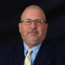 Glenn Cad's Instagram, Twitter & Facebook