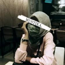 Dalam kehidupan kita, sedih dan bahagia bagaikan dua mata uang yang datang silih berganti tanpa permisi lebih dahulu. Annisa Dispa Annisadispa Profil Pinterest