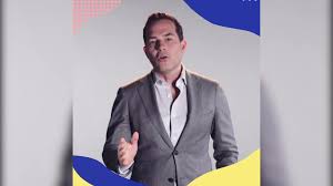 Que Significa Crea Fama Y Acuestate A Dormir El Talento De Univision Lo Descifra Univision Se Habla Usa Univision