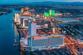 Things To Do In Laughlin Nevada Best Casinos Restaurants More Thrillist Riverside Resort Monument Valley Travel Laughlin Nevada
