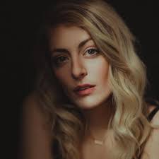 We're excited to welcome singer Katie Leitner to HOME FOR THE HOLIDAYS!  There's a good chance you've enjoyed her amazing talent