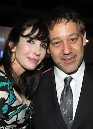 Gillian Greene's Instagram, Twitter & Facebook