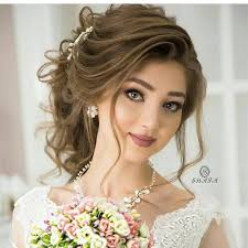 15 شكوك يجب توضيحها حول مكياج وتسريحه مكياج وتسريحه تسريحات شعر