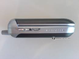 Motorola V975 left photo closed ...