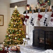 December 4, 2013 by susan 42 comments. Holiday Mantel Ideas