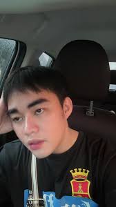 You should never follow someone expecting a follow back, lalo na kung hindi  ka pa naman niya kilala. Naiinis ako pero konti lang. 😂😘❤️