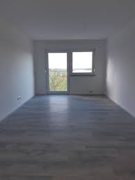 Noch mehr immobilien finden sie auf. 3 Zimmer Wohnung Zu Vermieten Am Backenberg 20 04808 Kuhren Wurzen Mapio Net