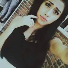 Sandra Canela (@villal_sandra)