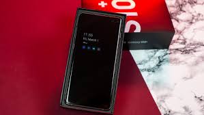 1 features and specifications are subject to change without prior notice.; How Black Wallpaper Can Save Your Android Battery Nextpit