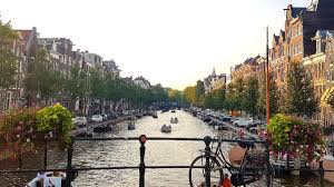 Mittlerweile gilt laut rki fast das gesamte land als risikogebiet. Reisewarnung Fur Niederlande Aktuelle Regeln In Corona Risikogebieten Service