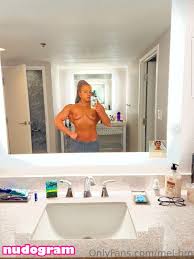 Mel-Bro  Melissa Brodsky  melbro_ifbbpro Гола изтичане OnlyFans снимка  27 - Nudogram v2.1