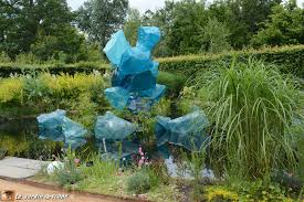 En raison des mesures gouvernementales, le domaine de chaumont sur loire est amené à fermer ses portes au public jusqu'à nouvel ordre. Les Pensees Animent Les Jardins Du Festival A Chaumont Sur Loire Le Jardinoscope Toute La Flore Et La Faune De Nos Parcs Et Jardins