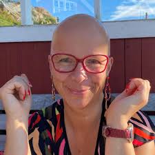 How can a psychologist from Latin America move to Sweden for work and  living?