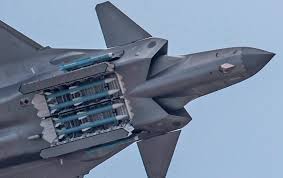 歼击二十型, пиньинь jiān jī èr shí xíng, палл. The Modelling News A New Pla Air Force J 20 Mighty Dragon Stealth Fighter In 72nd From Bronco