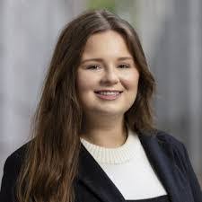 Anna Westmoreland's Instagram, Twitter & Facebook