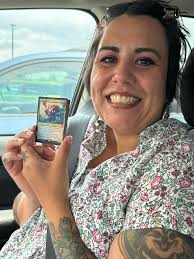 Asked my wife to help with pulling cards, safe to say she is opening all my  packs going forward SEC 1* then SEC 2* back to back!