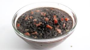 É só completar com legumes, salada e carne. Receita Feijao Preto A Brasileira Saiba Como Fazer Canal Chantilly Com Chocolate Youtube