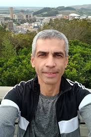 Imagens do narrador Jaime Júnior