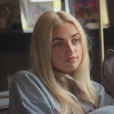 Tori and husband Dean head up night of music