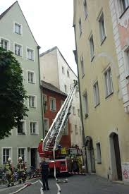 Fotos von regensburg und altstadt bilder mit den bekanntesten ausflugszielen der stadt. Regensburg Wieder Brannte Es In Der Altstadt Polizei Uberregional Idowa