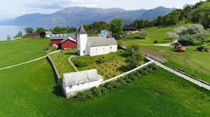 Kvinnherad is situated in sunnhordland, southeast of the hardangerfjord. Kvinnherad Alle Bygder 4k Kvinnherad Municipality In Western Norway Youtube