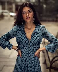 12 3 Hil Haresvaniya 48 Komentara Dix Dixiedamelio V Instagram In 2020 Dixie Famous Girls Celebs