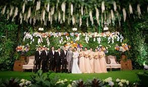 Kami toko bunga yang berada di ps bunga kayoon surabaya yang bergerak di bidang usaha florist dan dekorasi, menerima pesanan, pembuatan dan pengiriman segala produk. 10 Dekorasi Garden Party Di Dalam Ruangan Nggak Ada Lagi Istilah Takut Kehujanan