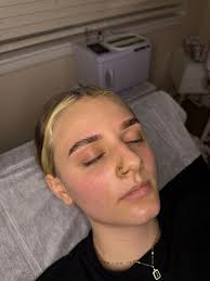 Discovering Mapp Family Connections through Photo Sharing