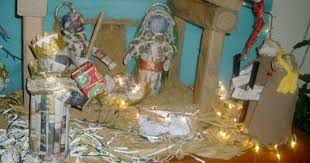 Part Of Christmas Activity In The Office Is To Make A Belen From Recycled Materials You Will Be Amazed With Th Nativity Scene Display Recycling Nativity Scene
