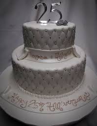 Pin By Sara Pinarello On Romantic 25th Anniversary Cake Decorating Ideas 25th Wedding Anniversary Cakes Wedding Anniversary Cakes 25 Anniversary Cake