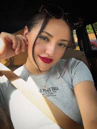 Ruby Escobar (@rubyescobarmusic) • Threads, Say more