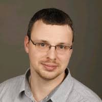 500+ perfis com “Sickel”