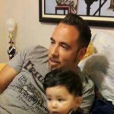 Fernando Fausto's Instagram, Twitter & Facebook